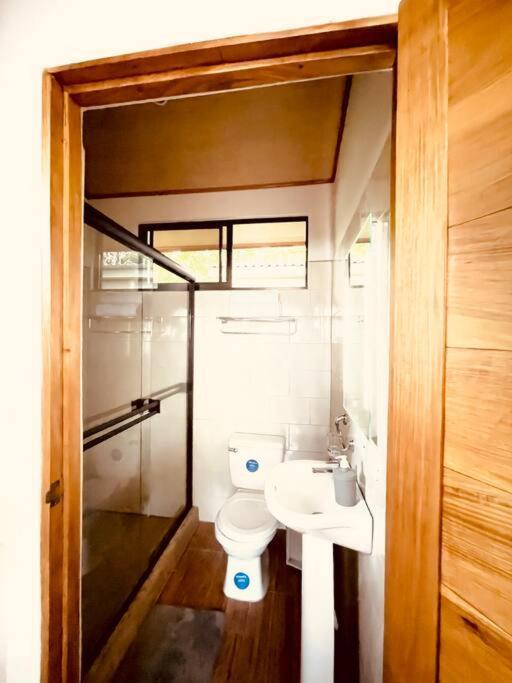 Casa Noil, Beautiful Eco House Near The Beach! Apartman Puerto Viejo de Talamanca Kültér fotó